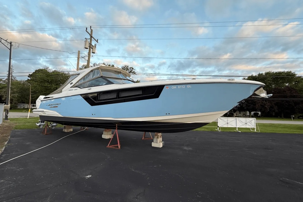 2026 Chris Craft LAUNCH 28GT STERNDRIVE
