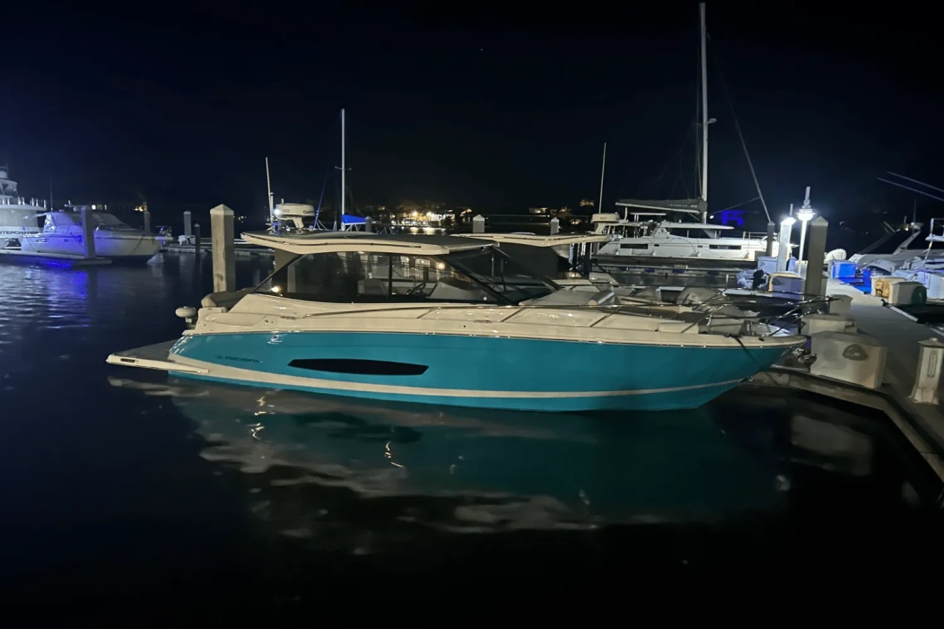 2012 Tiara 4300 Open