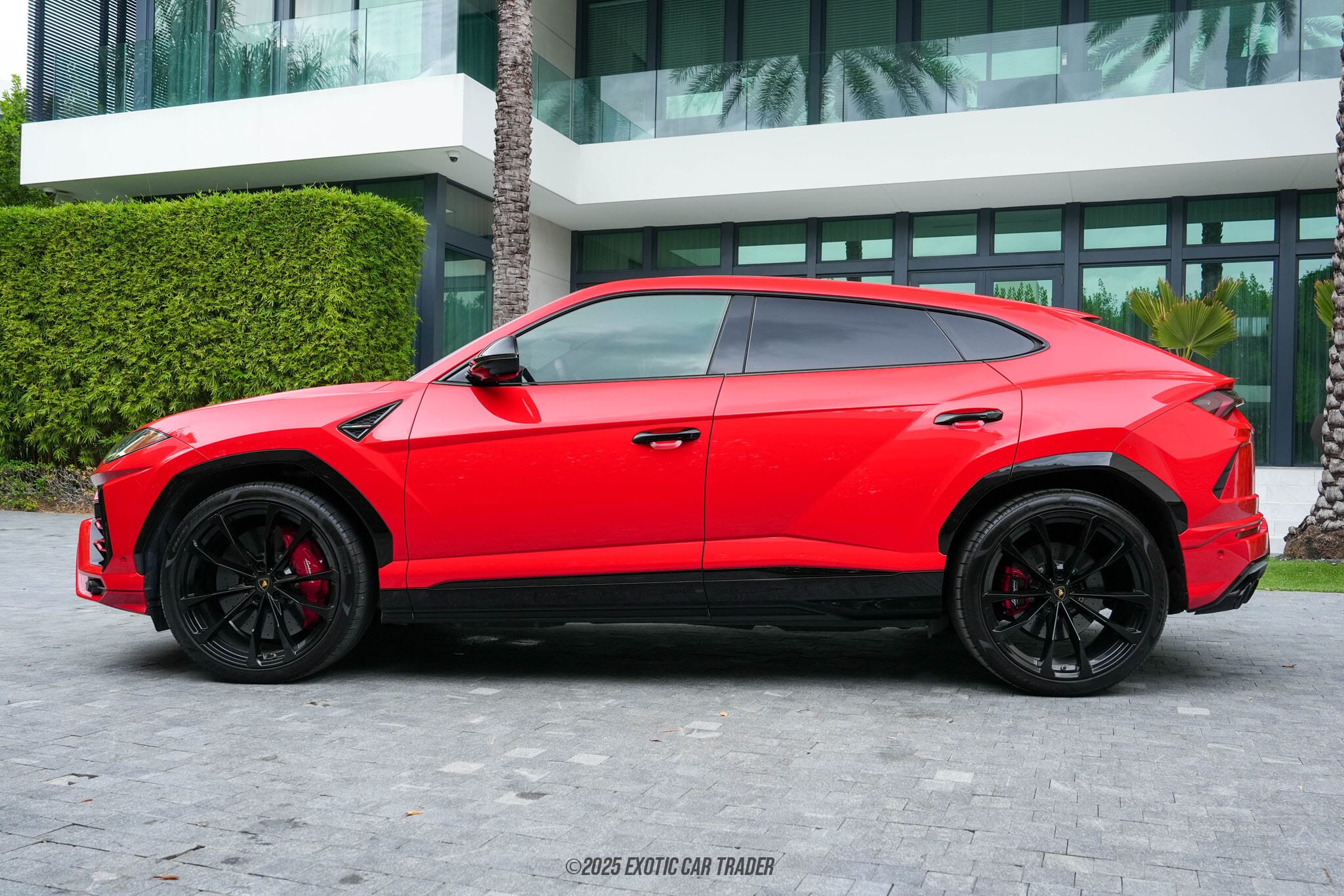2019 Lamborghini Urus 